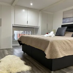 Apartamento Duplex Situe A 2min De La Gare Du Nord, Bruselas